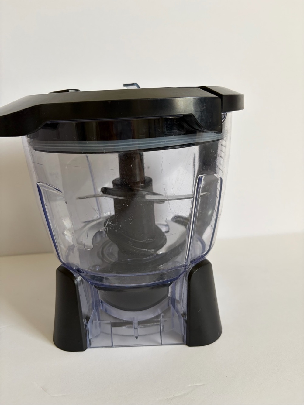 Clear Plastic Blender Jar with Black Lid & Handle - Picture 3 of 8